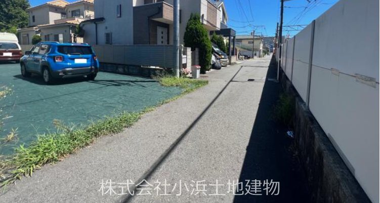 【非公開】藤沢市片瀬海岸２丁目　売地 現地写真（前面道路含む現地写真）