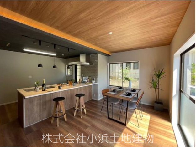 【非公開】藤沢市用田　中古戸建 内観写真（リビング）