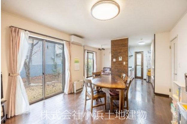 【非公開】藤沢市片瀬山４丁目　中古戸建 内観写真（リビング）