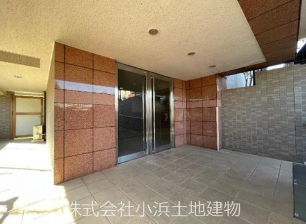 【非公開】グレイス藤沢善行パークステージ 共用部写真（エントランス）