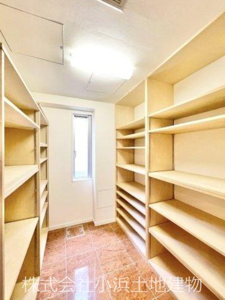 【非公開】茅ヶ崎市共恵２丁目　中古戸建 内観写真（収納）