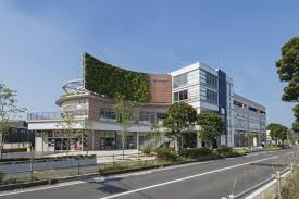 茅ヶ崎市柳島海岸　中古戸建 ショッピング施設