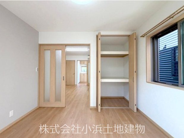 【非公開】藤沢市辻堂東海岸３丁目　中古戸建 内観写真（リビング以外の居室）