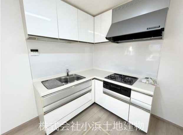 【非公開】藤沢市善行５丁目　中古戸建 内観写真（キッチン）