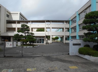 茅ケ崎市甘沼　売地　宅地１ 小学校