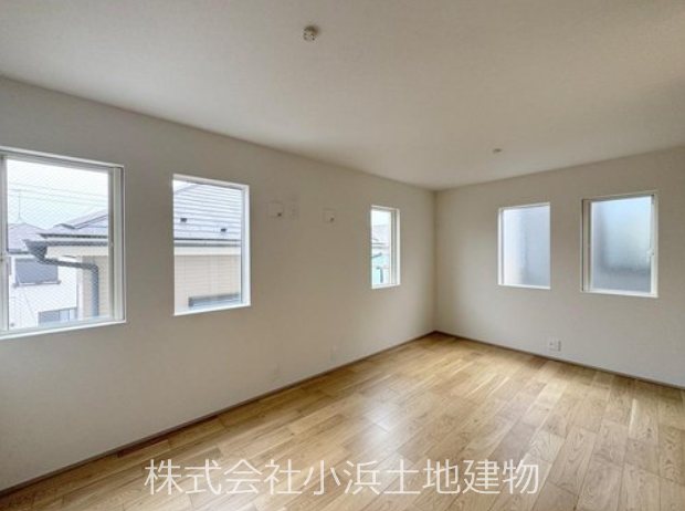 茅ヶ崎市松林１丁目　新築戸建　４号棟 内観写真（リビング以外の居室）