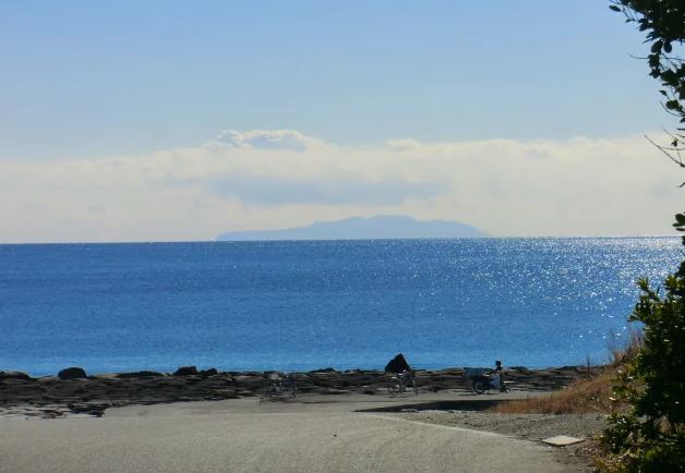 【非公開】茅ヶ崎市松尾２丁目　中古戸建 海または川
