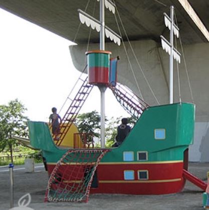 茅ヶ崎市中島　売地　② 公園