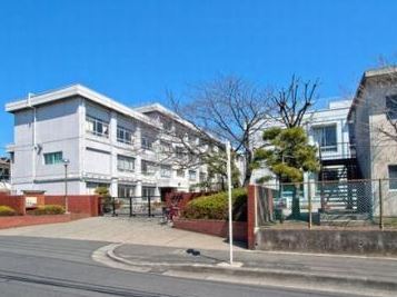 【非公開】藤沢市大鋸１丁目　中古戸建 中学校