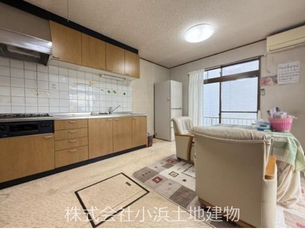 【非公開】藤沢市並木台１丁目　中古戸建 内観写真（リビング）