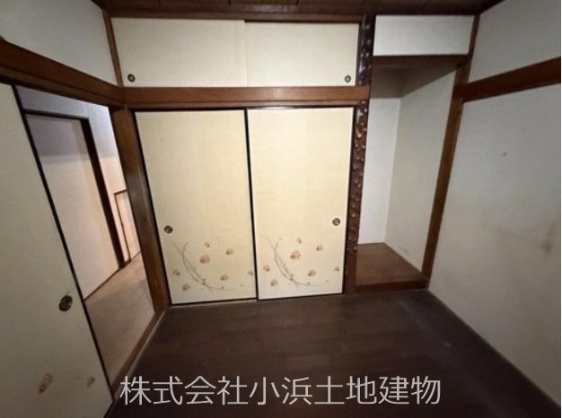 藤沢市辻堂６丁目　中古戸建 内観写真（リビング以外の居室）