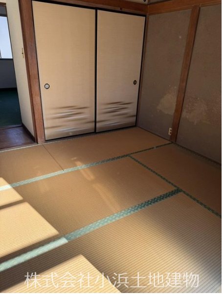 藤沢市辻堂６丁目　中古戸建 内観写真（リビング以外の居室）