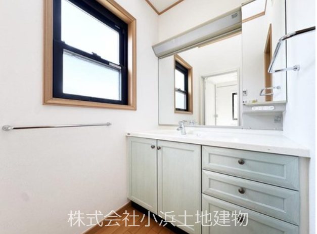 茅ヶ崎市堤　中古戸建 内観写真（洗面台・洗面所）