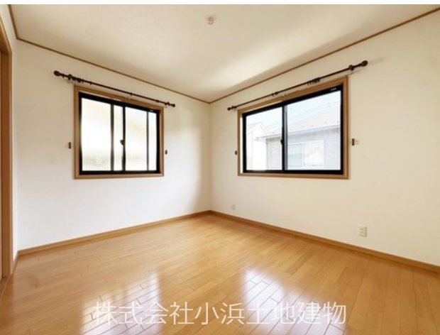 茅ヶ崎市堤　中古戸建 内観写真（リビング以外の居室）
