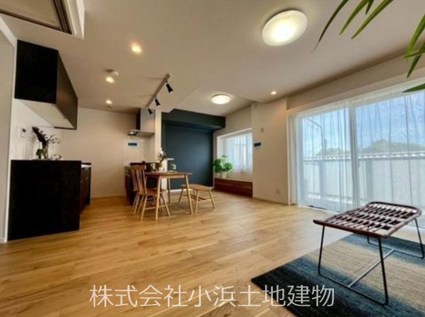 【非公開】オーベル湘南緑が浜　 内観写真（リビング）