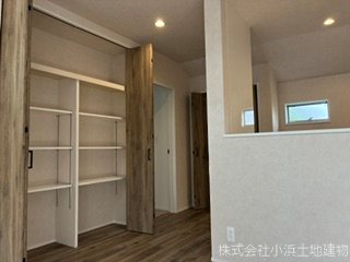 茅ヶ崎市松浪1丁目　新築分譲住宅　B号棟 内観写真（リビング）