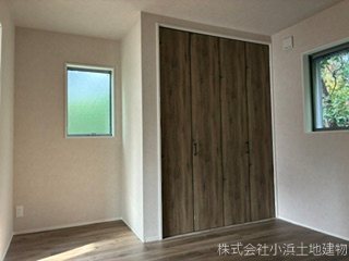 茅ヶ崎市松浪1丁目　新築分譲住宅　B号棟 内観写真（リビング以外の居室）