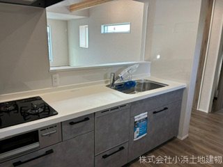 茅ヶ崎市松浪1丁目　新築分譲住宅　B号棟 内観写真（キッチン）