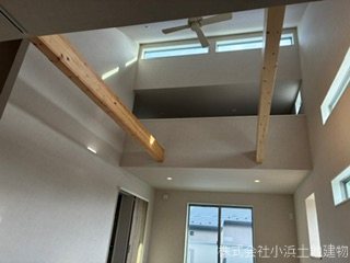 茅ヶ崎市松浪1丁目　新築分譲住宅　B号棟 内観写真（リビング）