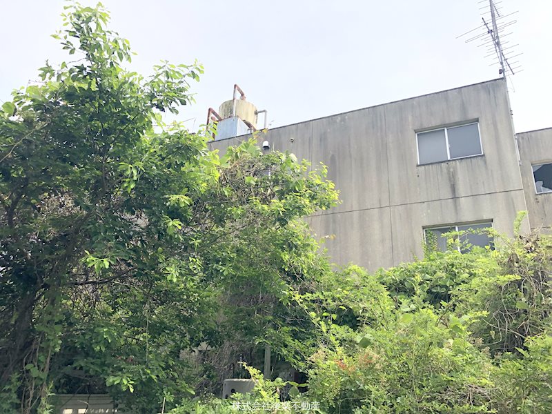 三菱マテリアル　社員寮跡 　古家付土地 外観写真