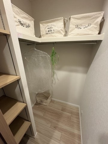 セザール岡南 その他