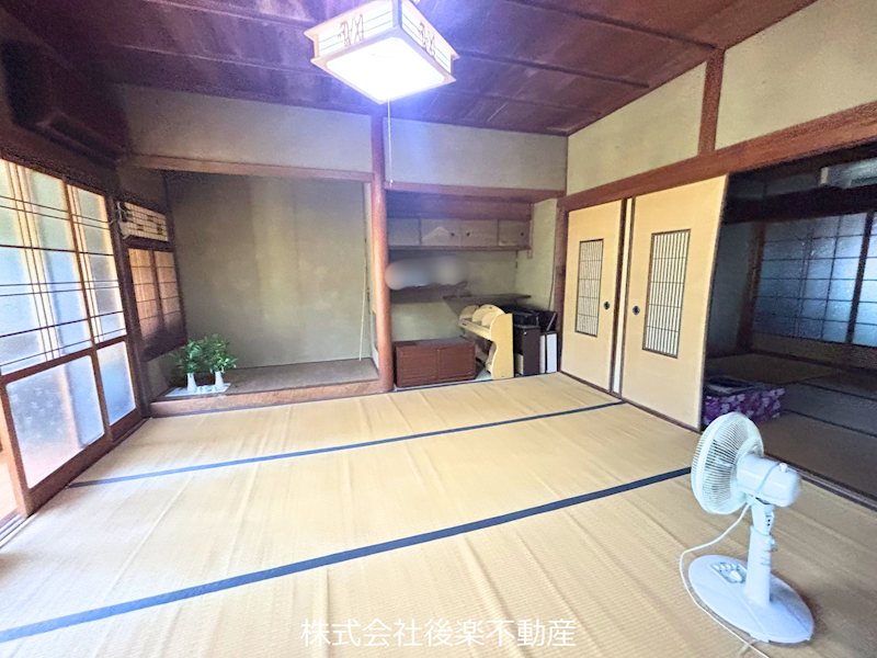 東区東片岡　築古戸建 その他