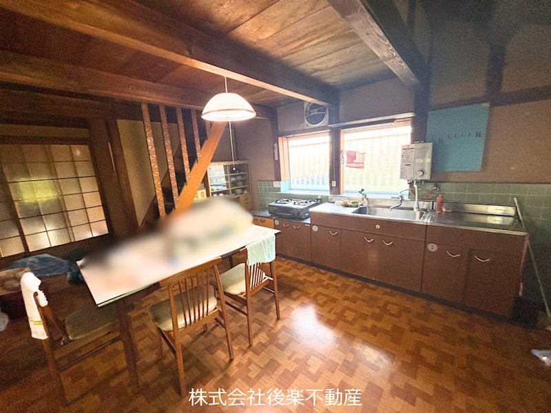 東区東片岡　築古戸建 その他
