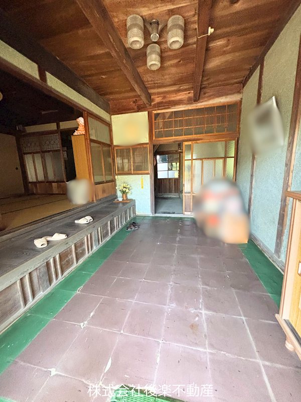 東区東片岡　築古戸建 その他