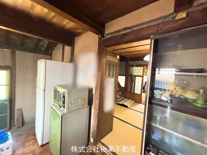 東区東片岡　築古戸建 その他