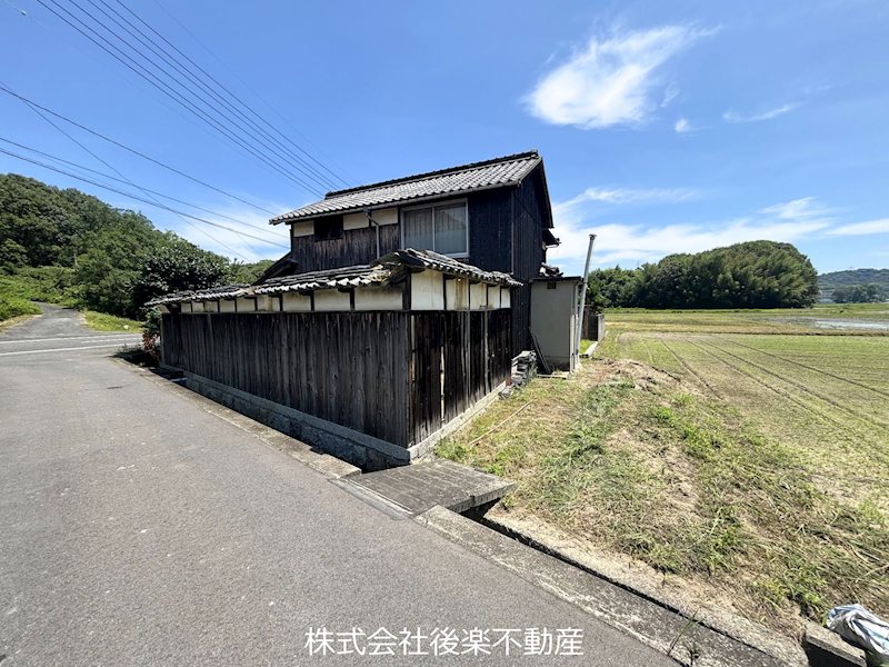 東区東片岡　築古戸建 その他