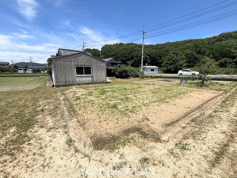 東区東片岡　築古戸建 その他