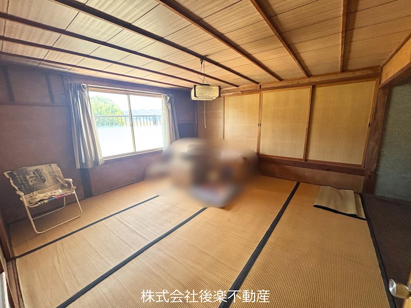 東区東片岡　築古戸建 その他