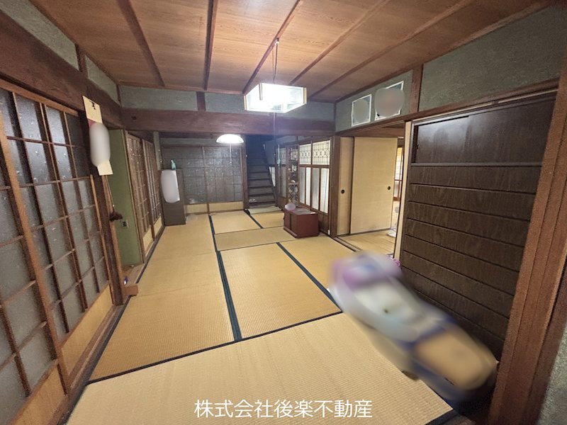 東区東片岡　築古戸建 その他