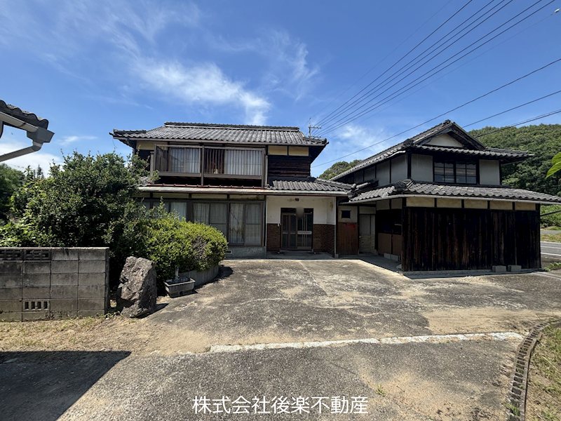 東区東片岡　築古戸建 その他