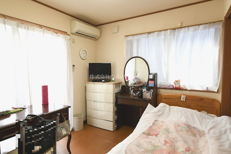川越市的場　中古戸建て　多目的スペース付二世帯住宅 内観写真（寝室）