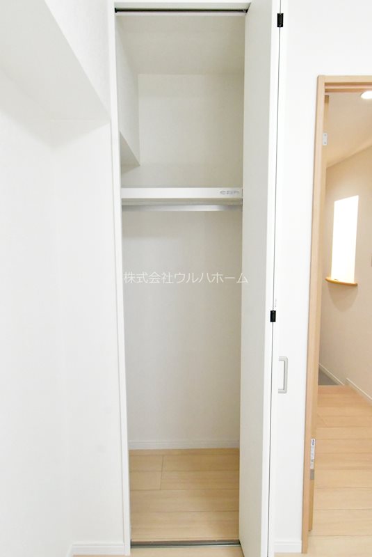 レクセル南大塚  内観写真（収納）