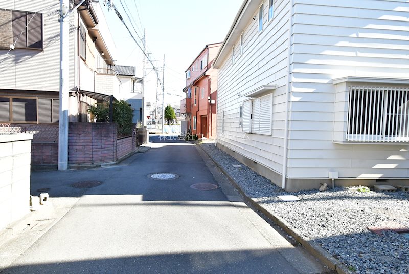 川越市砂新田1丁目　中古戸建 現地写真（前面道路含む現地写真）