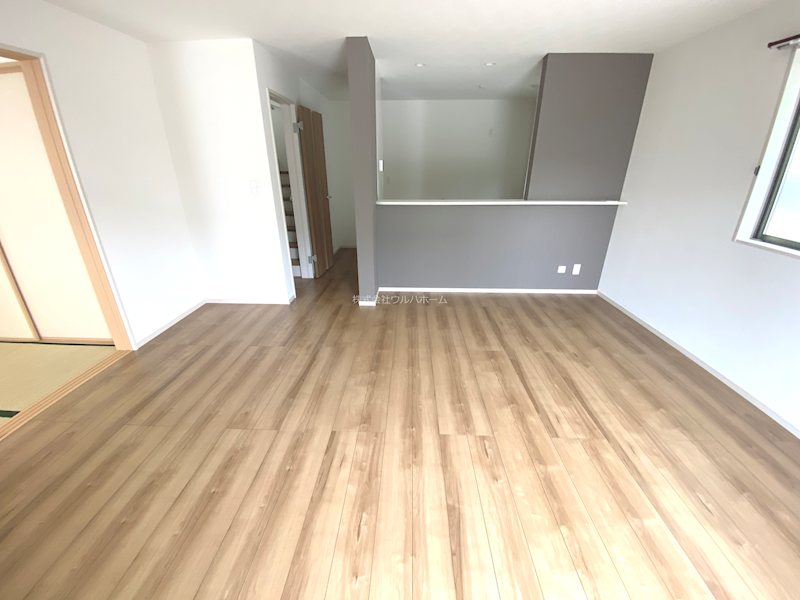 川越市的場　中古戸建 内観写真（リビング）