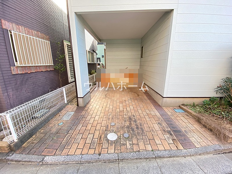 川越市木野目　中古戸建   現地写真（駐車場）