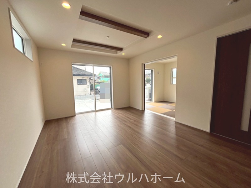 川越市大塚2丁目　1号棟         内観写真（リビング）