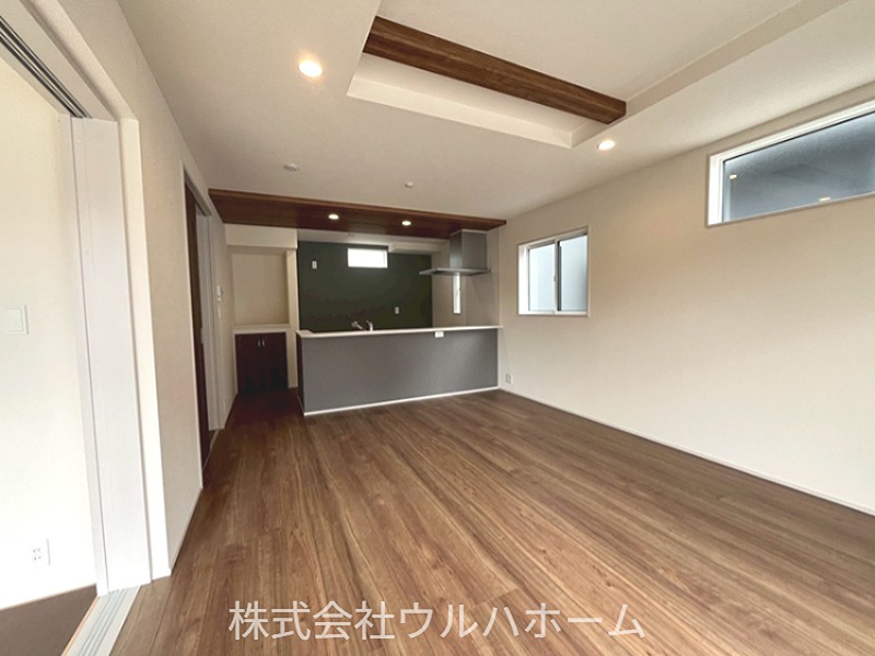 川越市大塚2丁目　1号棟         内観写真（リビング）