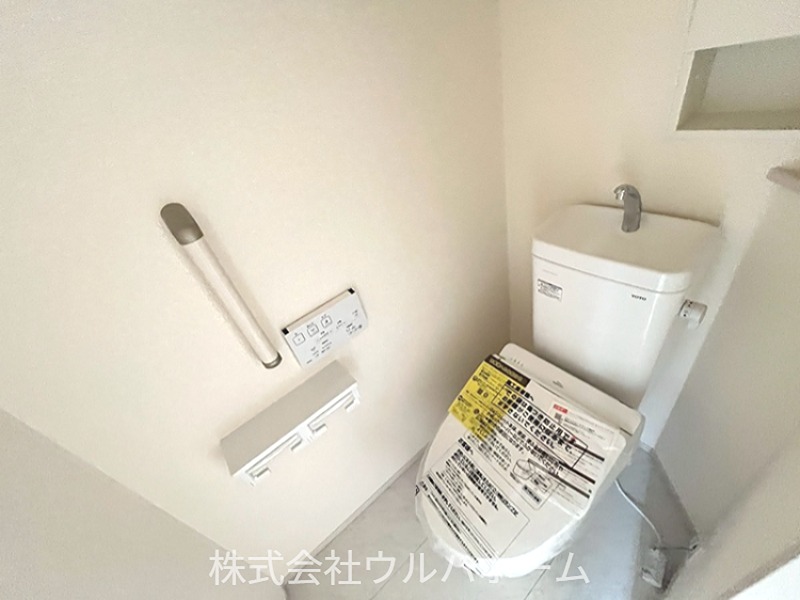 川越市大塚2丁目　2号棟        内観写真（トイレ）