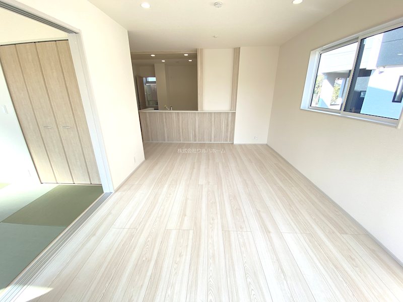 川越市今成2丁目　1号棟         内観写真（リビング）