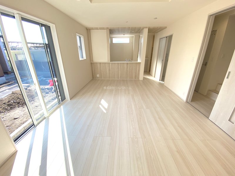 川越市今成2丁目　2号棟        内観写真（リビング）