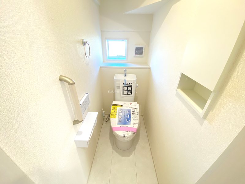 川越市今成2丁目　2号棟        内観写真（トイレ）