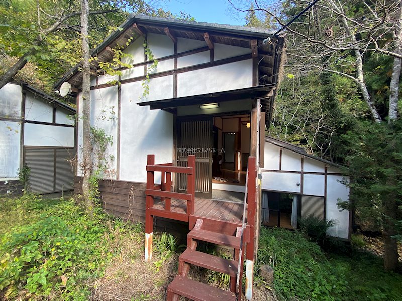 秩父郡皆野町　別荘 現地写真（玄関）