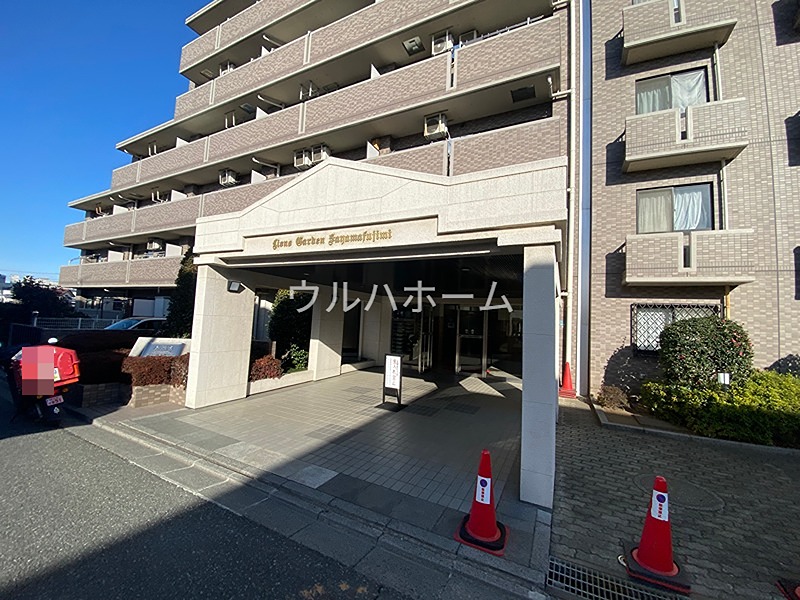 ライオンズガーデン狭山富士見  共用部写真（エントランス）
