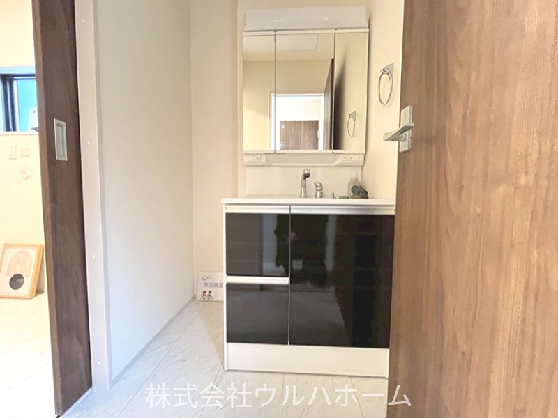 川越寺尾第4　1号棟  内観写真（洗面台・洗面所）