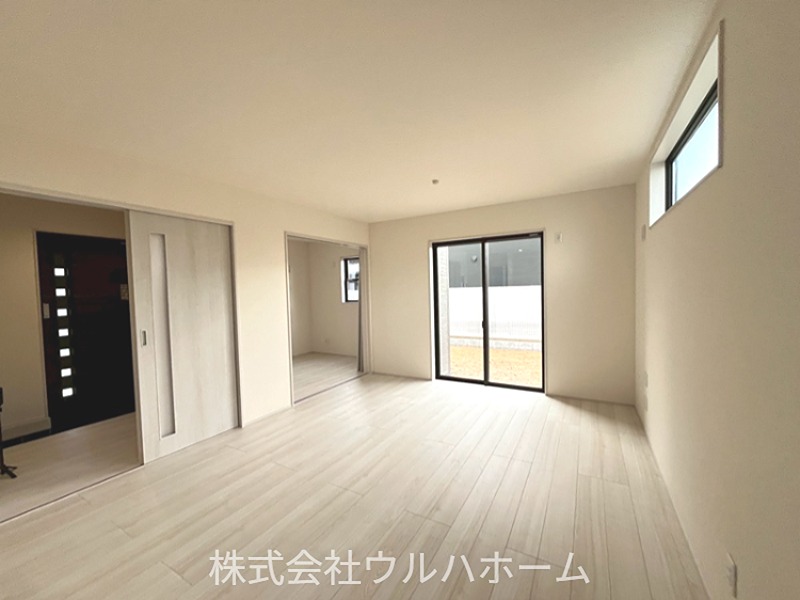 川越寺尾第4　2号棟   内観写真（リビング）