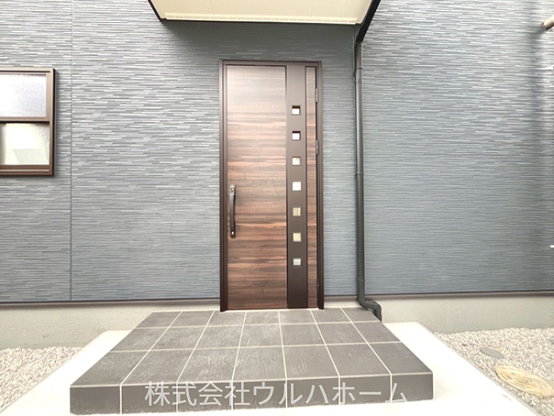川越寺尾第4　2号棟   現地写真（玄関）